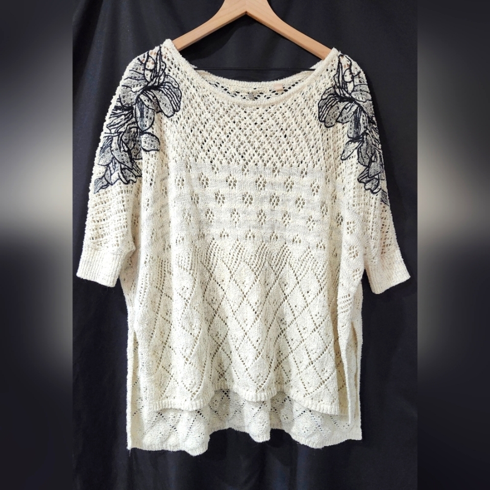 Knitted & Knotted Anthropologie Women's Sweater XS/S Floral Ivory Granny Scandi‎